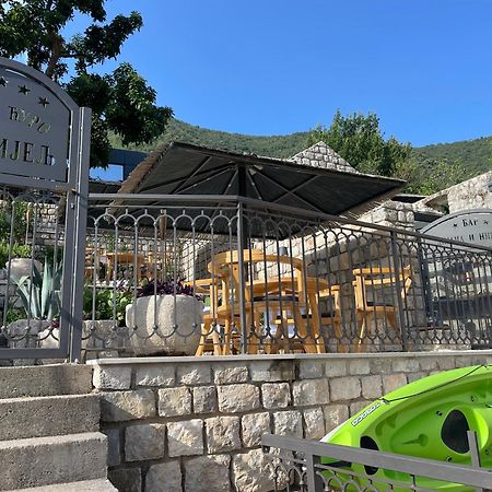 Vila Djuro Mikijelj Donji Stoliv Εξωτερικό φωτογραφία